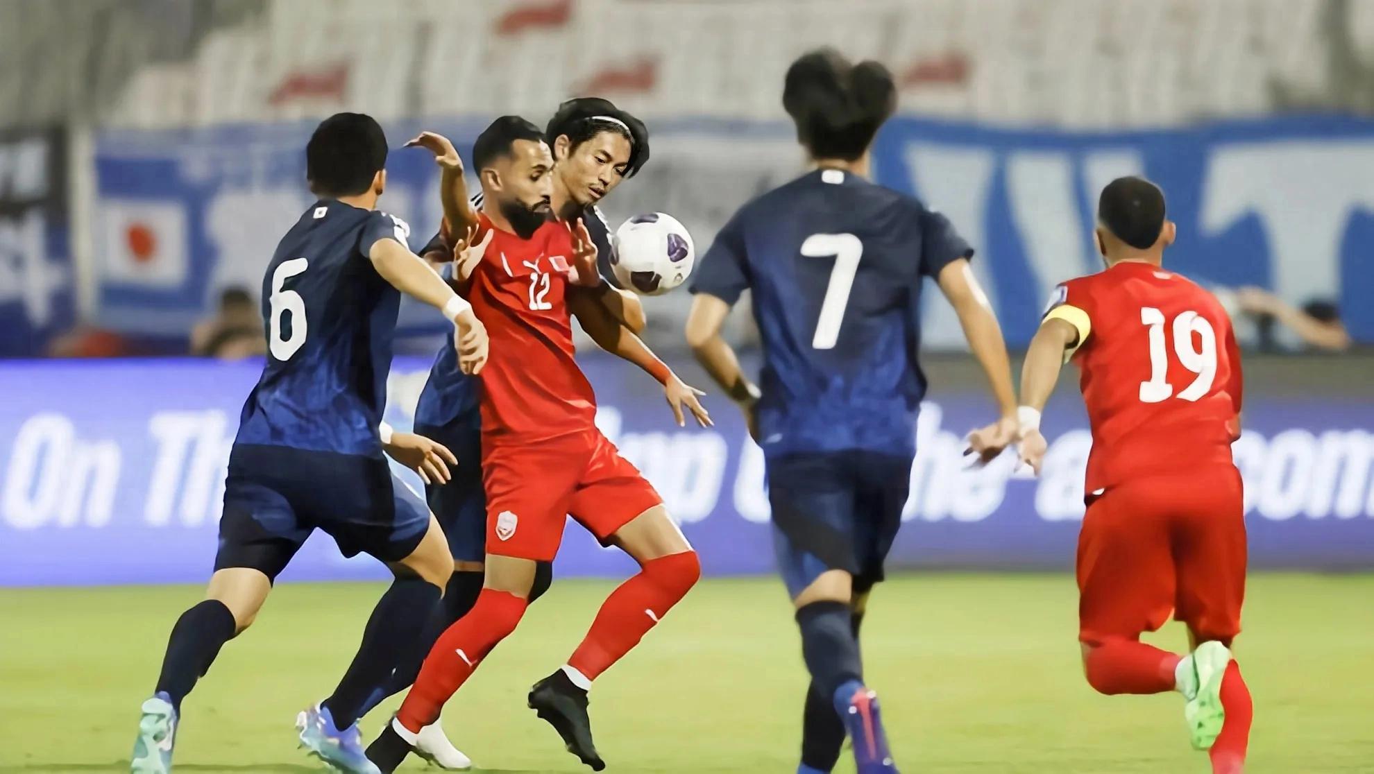 开云体育APP下载-关于国内职业足球赛场上的惊心动魄对决即将上演！的信息