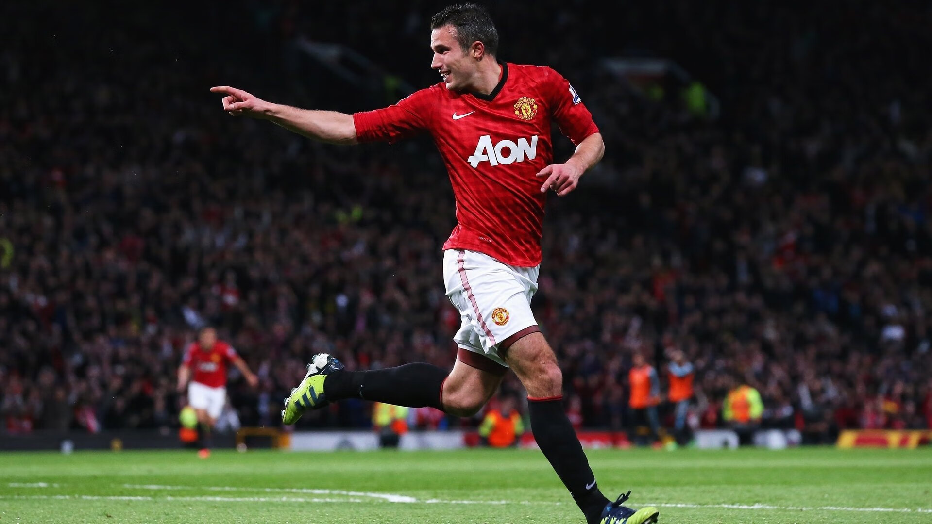 开云体育入口-迪巴拉点燃马拉卡纳，巴西关键战突围波兰，南美双雄的宿命对决