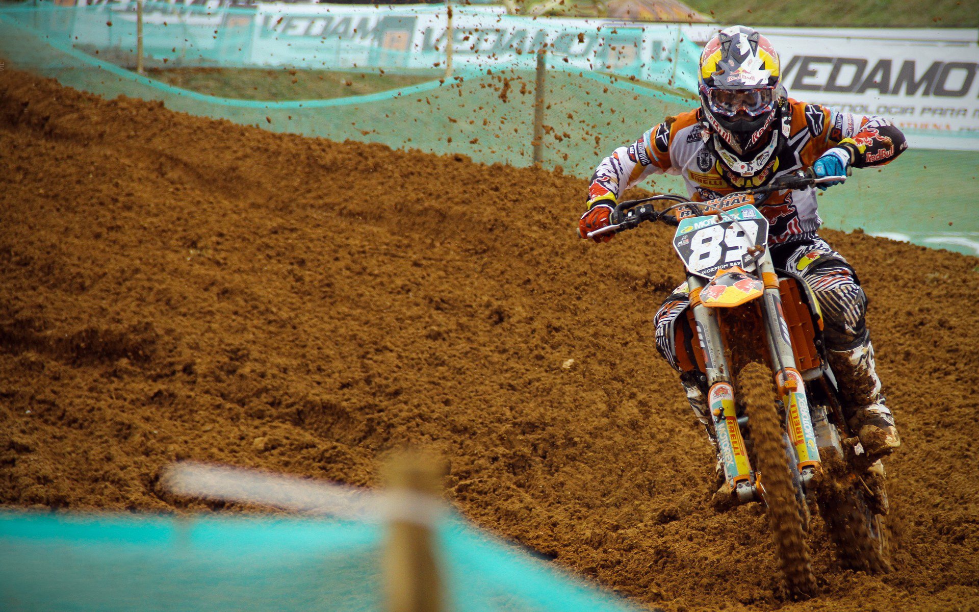 当北欧铁骑遭遇绿茵精灵，内马尔数据风暴下的另类足球启示