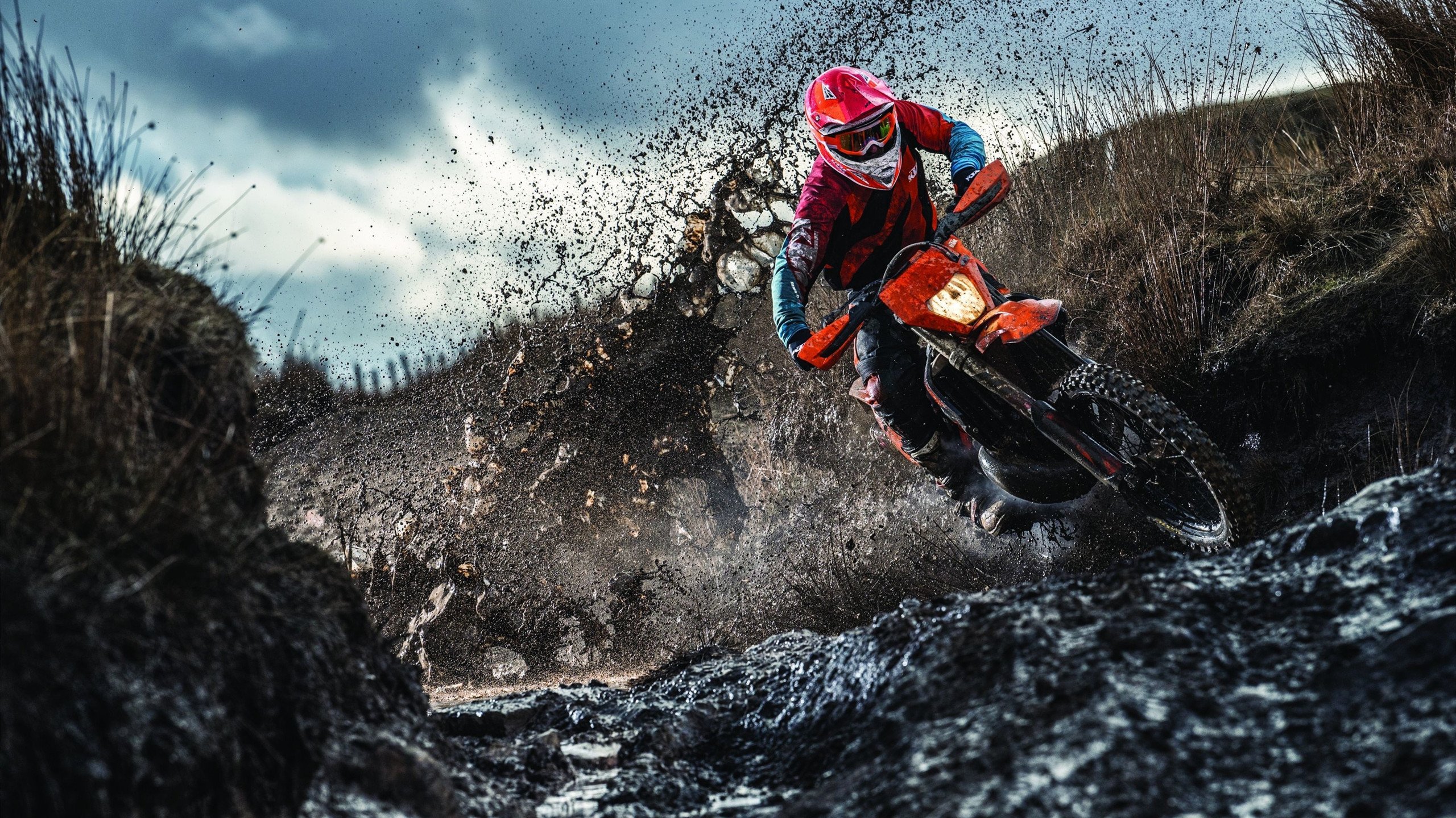 格纳布里连续得分拉开差距，AC米兰轻取沙特友谊赛展现战术成熟